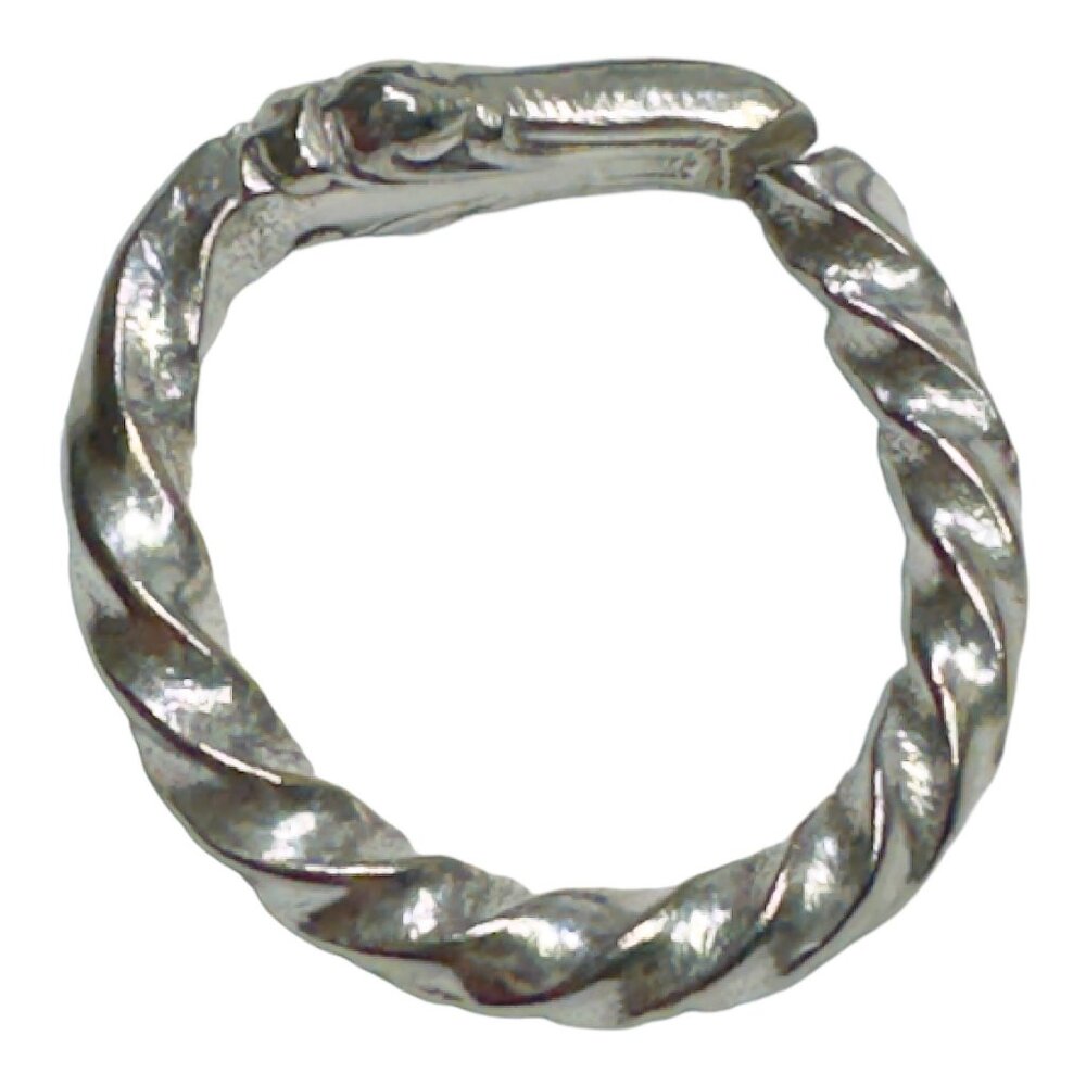 Artisan Silverware Ring made from a British Silver Plated Antique Bread Fork - Picture 3 of 13